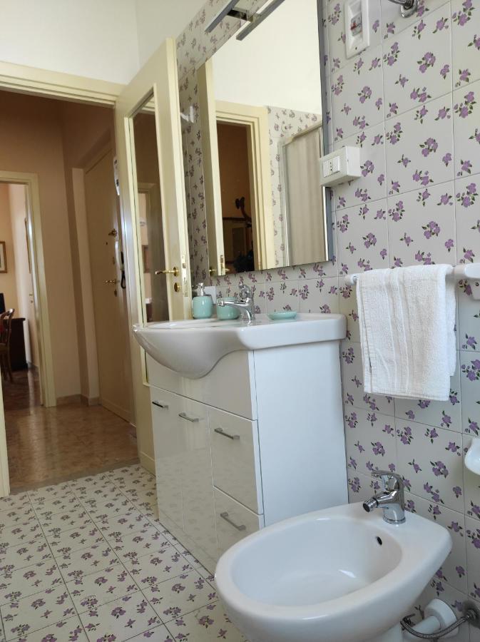 Апартаменты La Colonna Holiday House Лечче Экстерьер фото